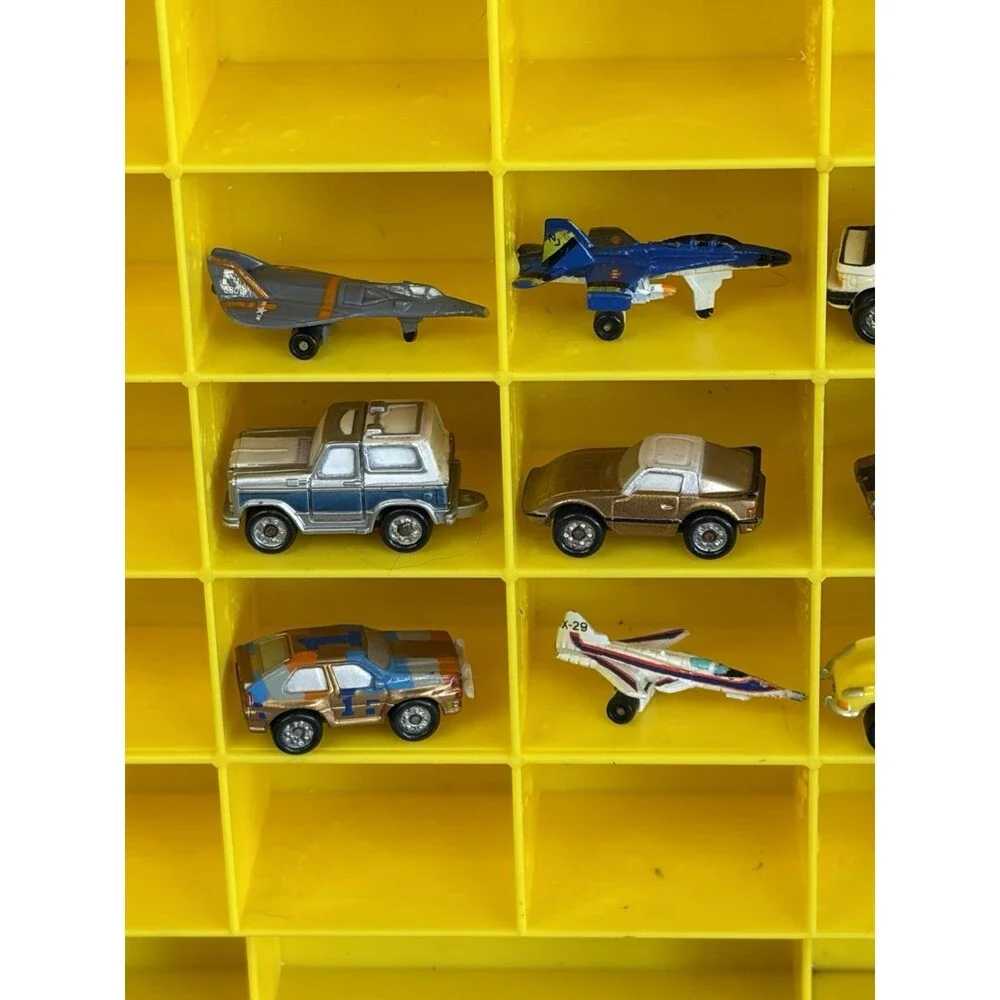 Vintage Micro Machines 1989 Yellow Carry Case Galoob + 11 Vehicles Cars/planes